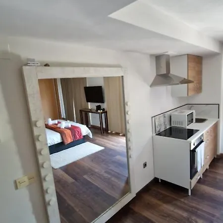 Pedregales Apartman *